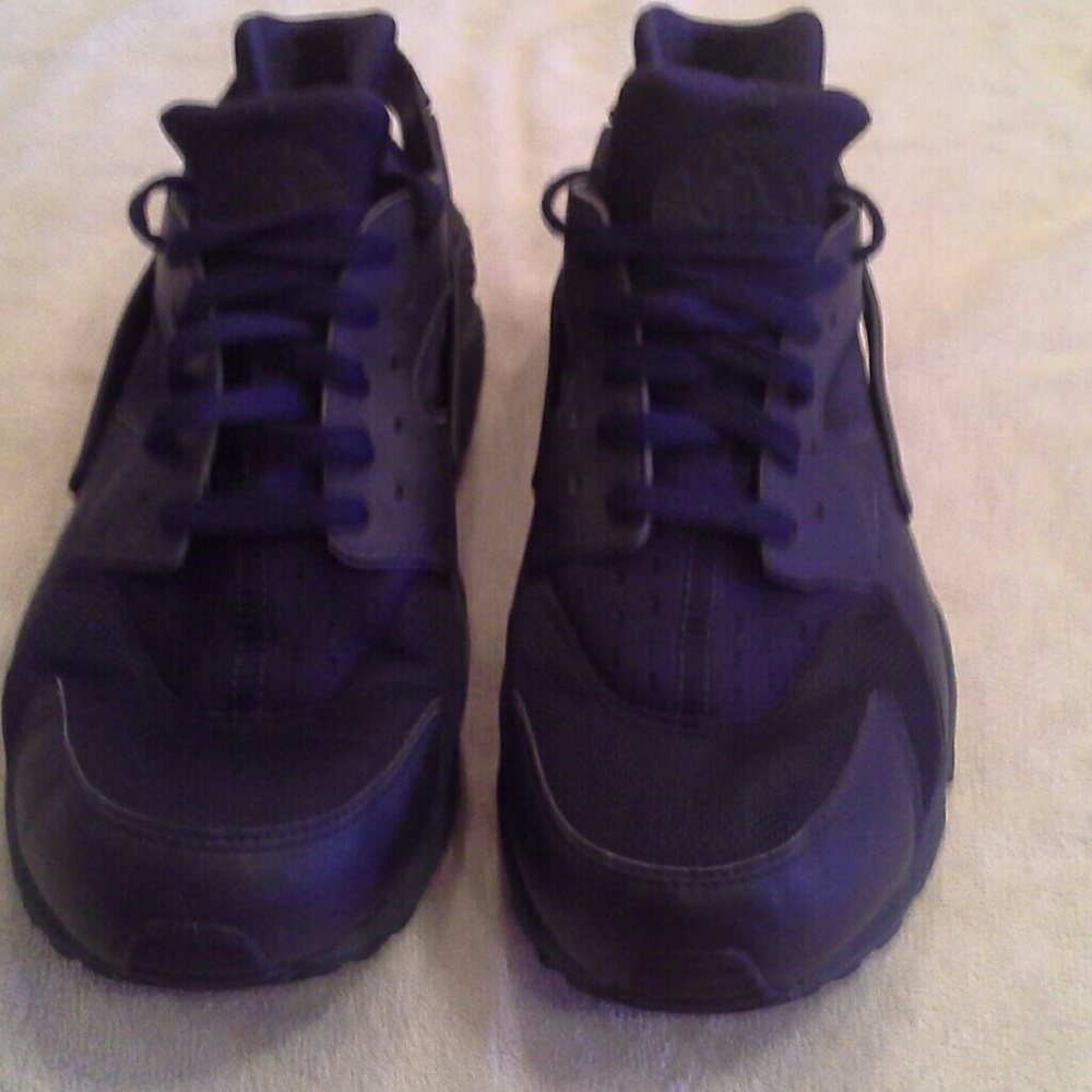 AIR HAURACHE BY NIKE